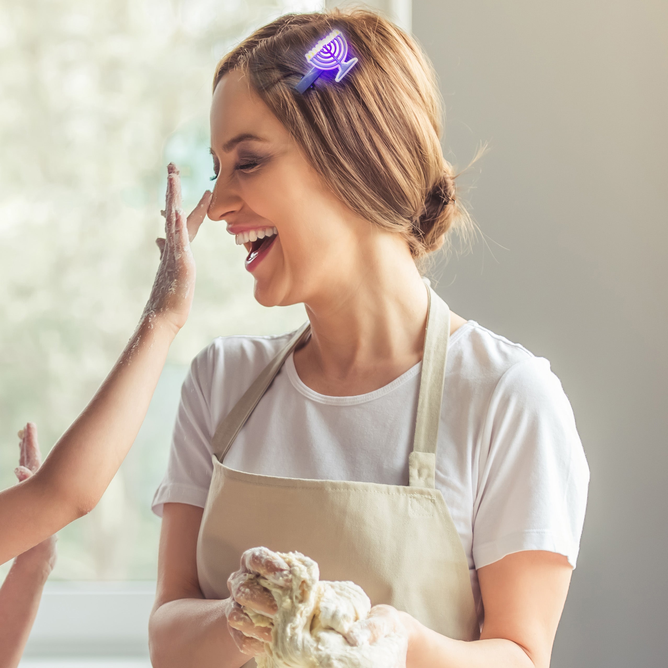 זוג סיכות זוהרות חנוכה - סיטונאות