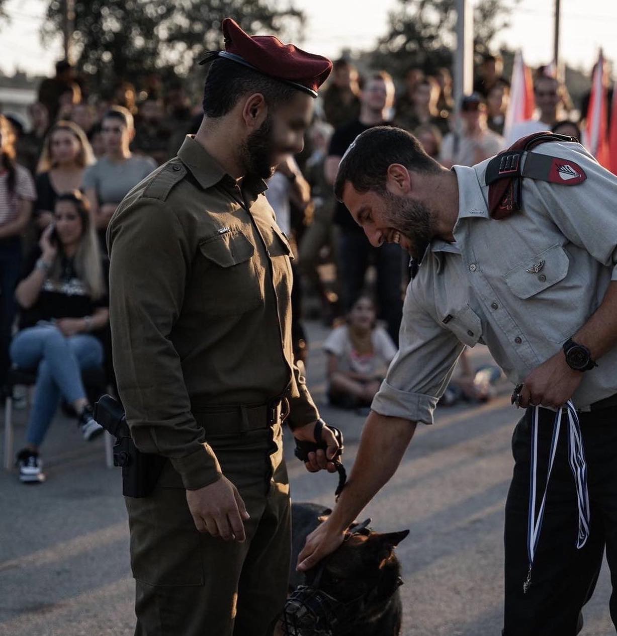 קרטון נר נשמה בפח 24 שעות לע"נ אריה צירינג